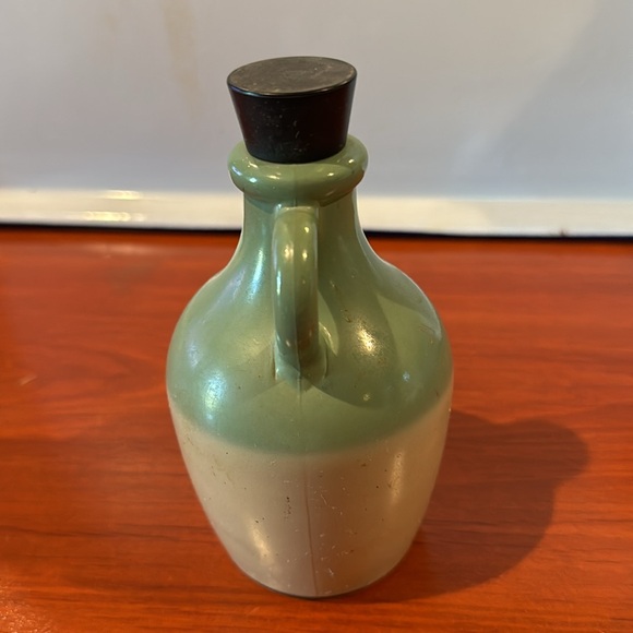 Vintage Avon Jug Bay Rum After Shave Lotion Glass Bottle. Empty - Picture 2 of 8